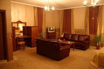 Отель Veliko Tarnovo 2